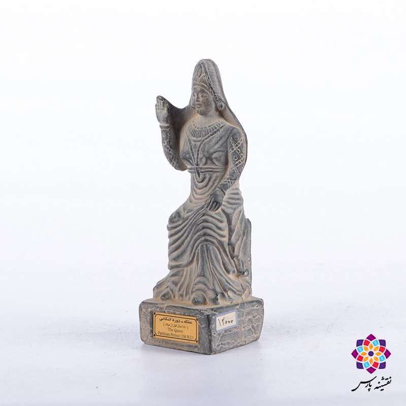 مجسمه ملکه اشکانی مجسمه ملکه اشکانی