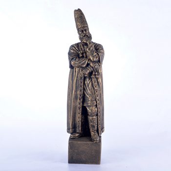 تندیس امیرکبیر 2