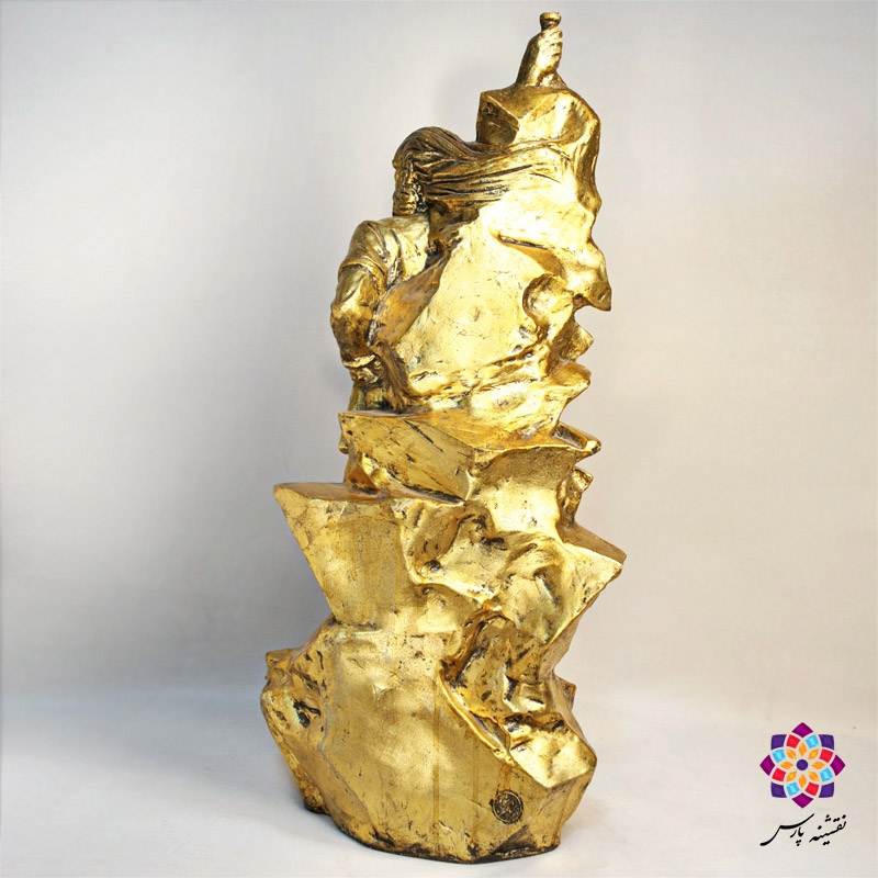 تندیس کاوه آهنگر تندیس کاوه آهنگر