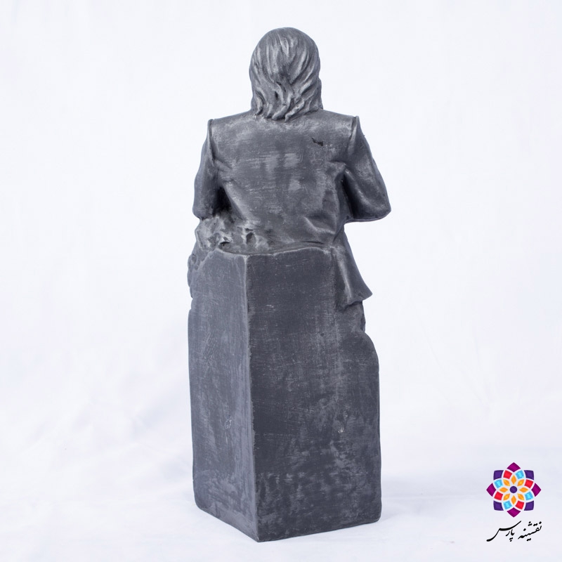 تندیس اخوان ثالث تندیس اخوان ثالث