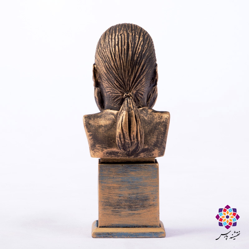 سردیس پرویز مشکاتیان سردیس پرویز مشکاتیان