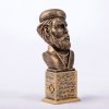سردیس رئیس علی دلواری