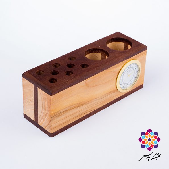 جامدادی چوبی مکعبی ساعت دار 3